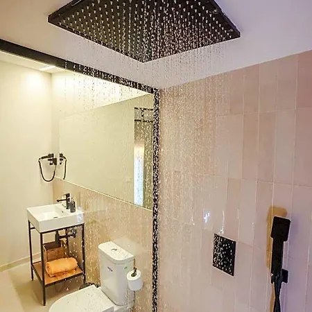 Mythic Hotell Valencia