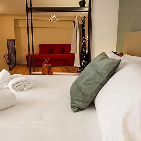 Hotel Mythic 3*