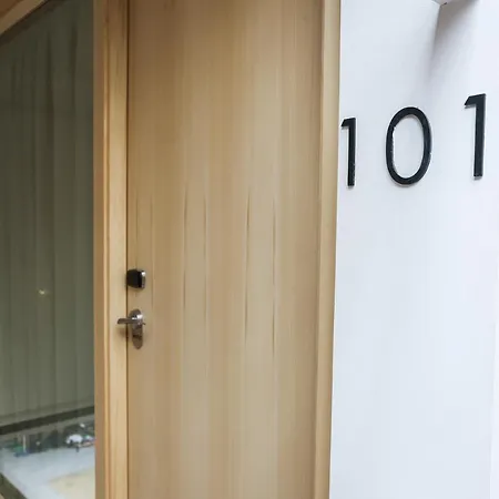 فندق Mythic فالنسيا